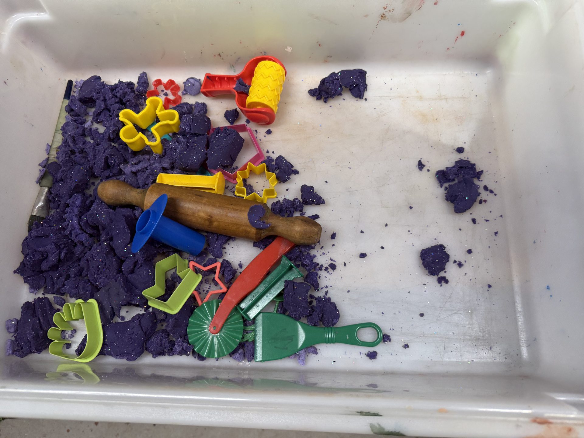 Contaminated sensory sand tray
